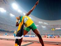 FB体育APP-锡安·威廉姆森，季后赛之夜的孤勇者，扛起一座城市的重量