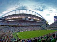 FB体育下载-克莱·汤普森狂飙40分创赛季新高，魔术团队防守锁死东契奇终结独行侠六连胜