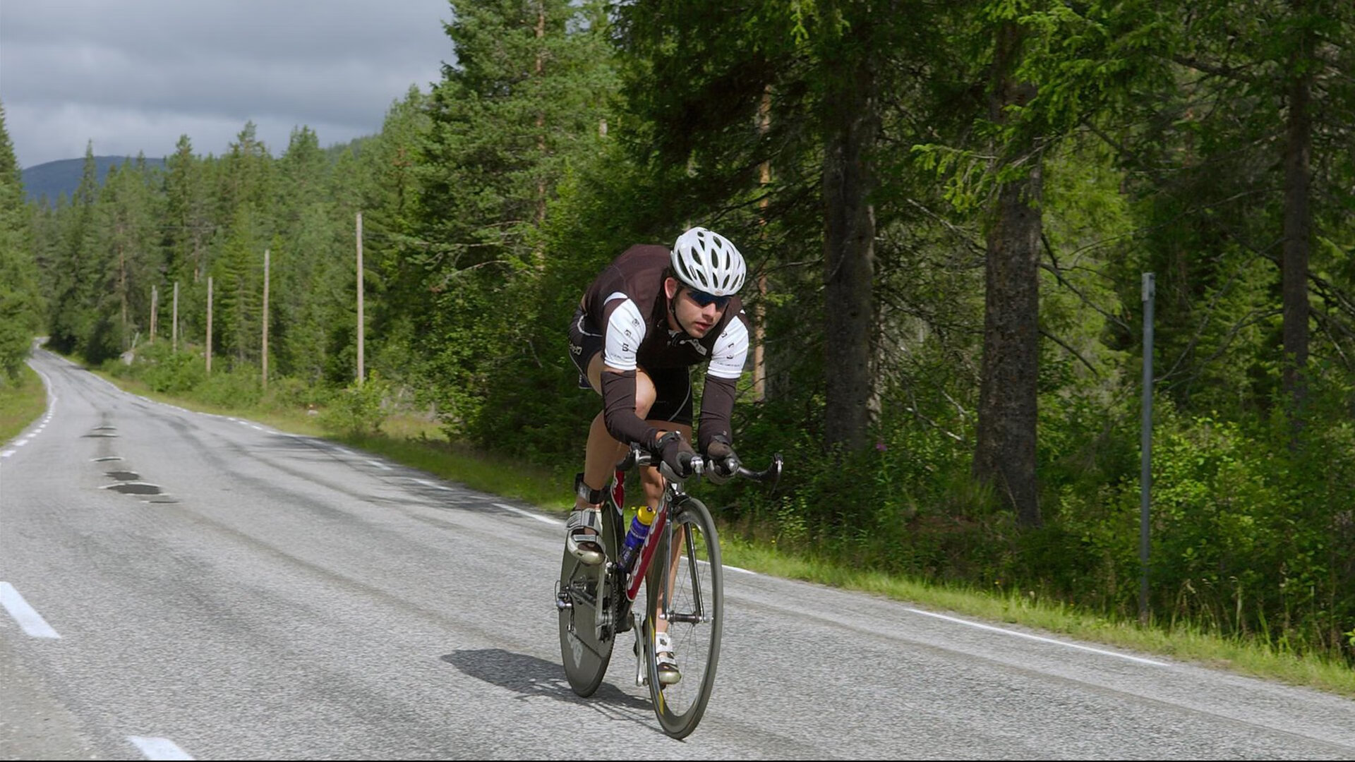 冰封时刻，克莱·汤普森如何用防守为上海队铸就终场奇迹
