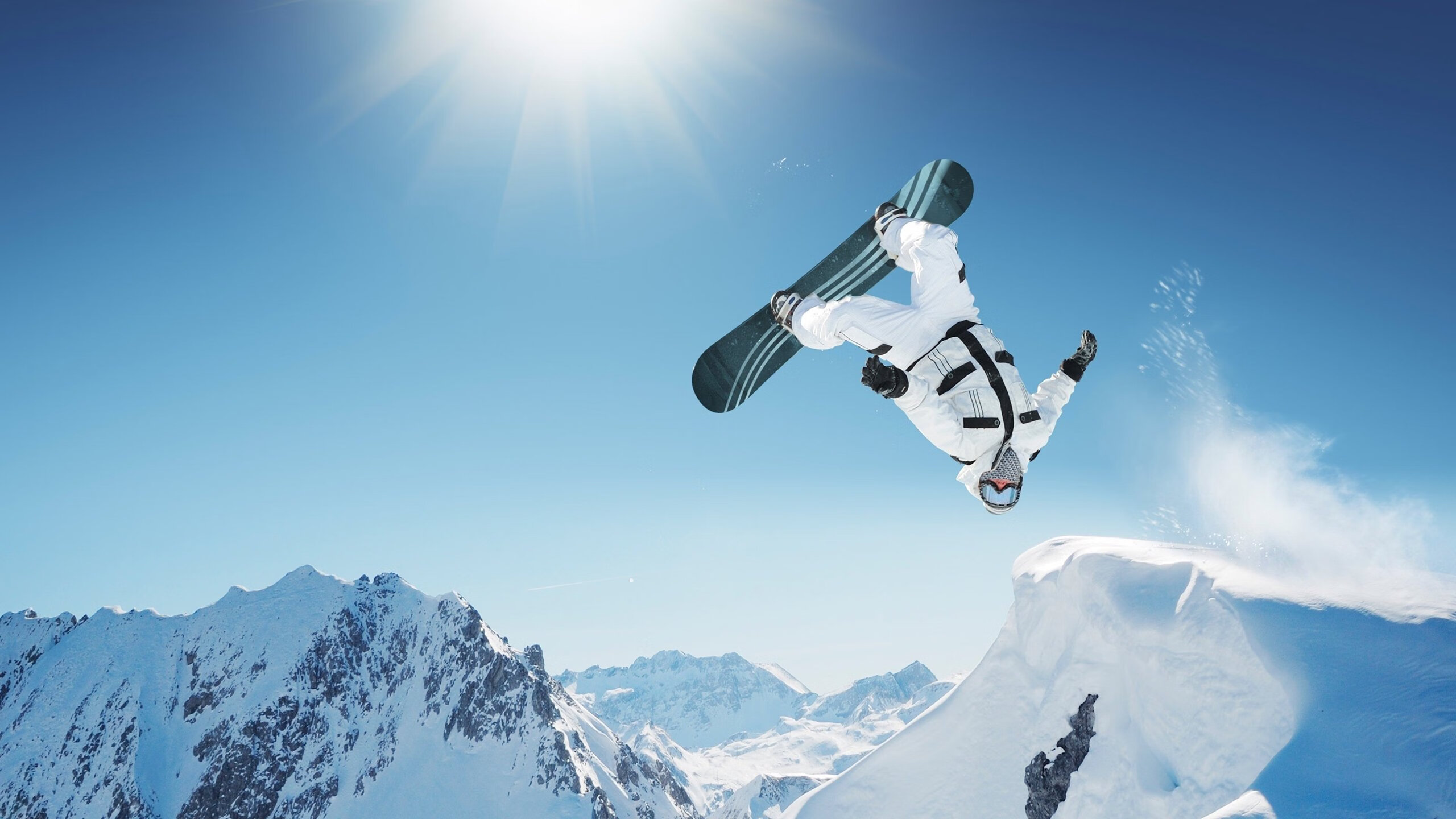 跨越洲际的赛场主宰，从步行者斩落深圳到班凯罗德甲争冠战接管比赛